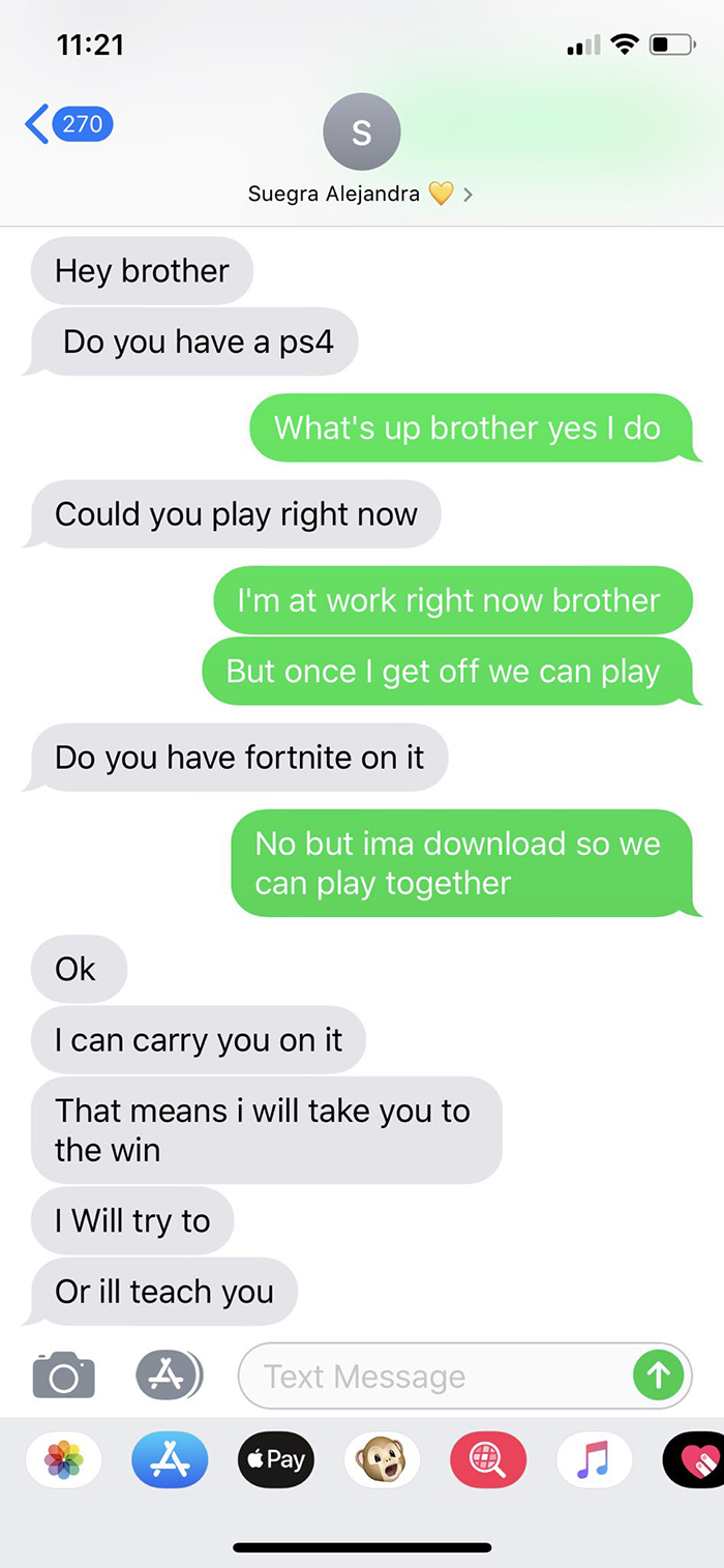 Younger Brother Texts His Sister's Boyfriend From Her Phone And Their Adorable Exchange Is Going Viral Younger Brother Texts His Sister's Boyfriend From Her Phone And Their Adorable Exchange Is Going Viral