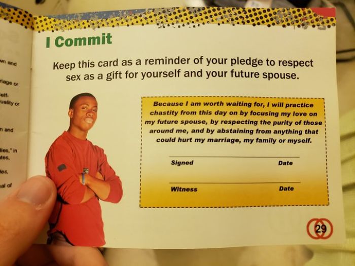 People Are Ridiculing Sex Ed In The USA After One Person Shares How He Had To Sign A Virginity Card That Was Also A Pizza Coupon People Are Ridiculing Sex Ed In The USA After One Person Shares How He Had To Sign A Virginity Card That Was Also A Pizza Coupon