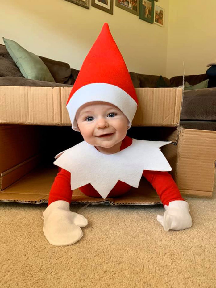 Every Advent Day This Mom Took A Photo Of Her Baby, Dressed As A Baby Elf On The Shelf