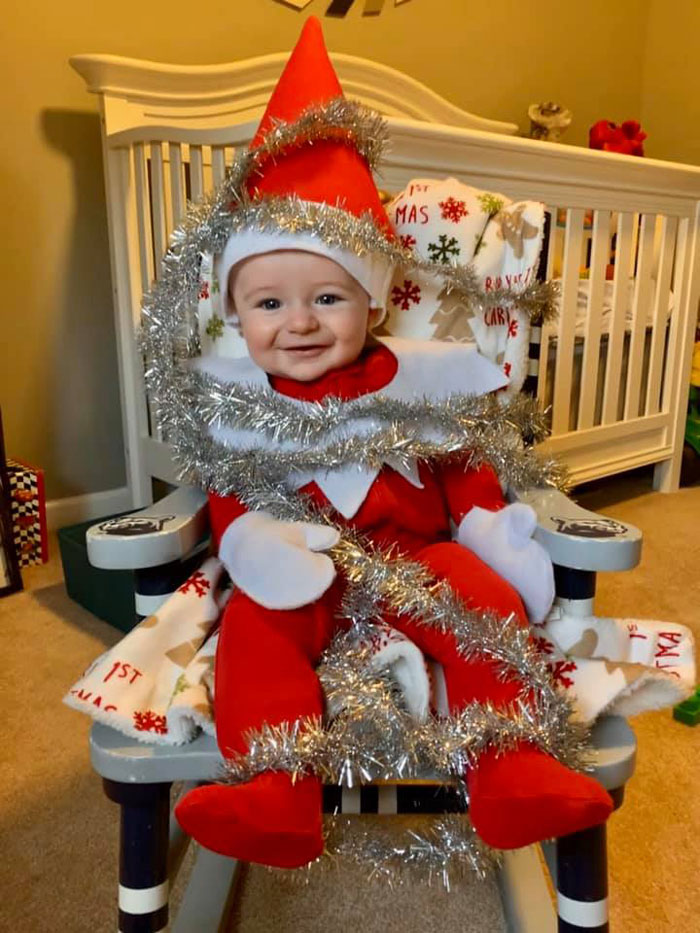 Every Advent Day This Mom Took A Photo Of Her Baby, Dressed As A Baby Elf On The Shelf