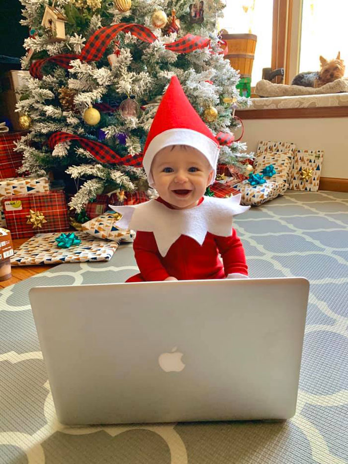 Every Advent Day This Mom Took A Photo Of Her Baby, Dressed As A Baby Elf On The Shelf
