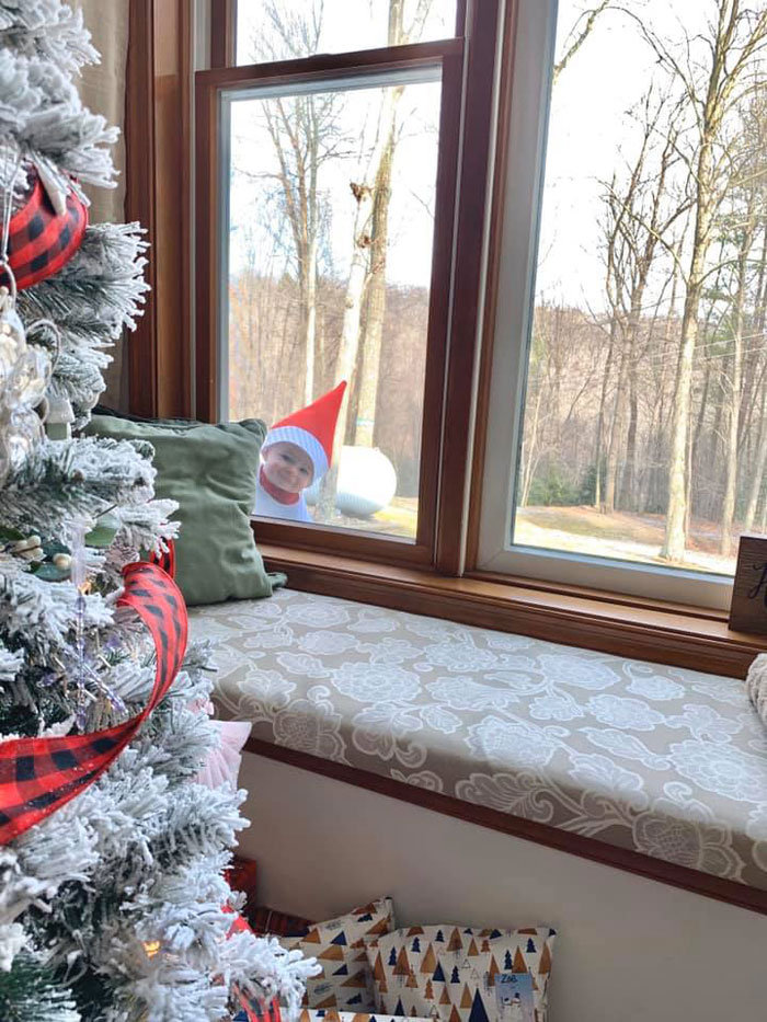 Every Advent Day This Mom Took A Photo Of Her Baby, Dressed As A Baby Elf On The Shelf