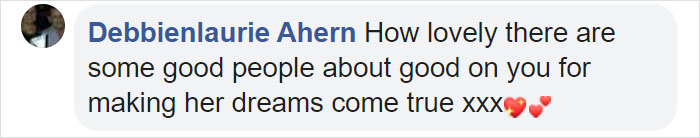 Man Gives Up His First-Class Seat To An 88 Y.O. Lady, Making Her Dream Come True