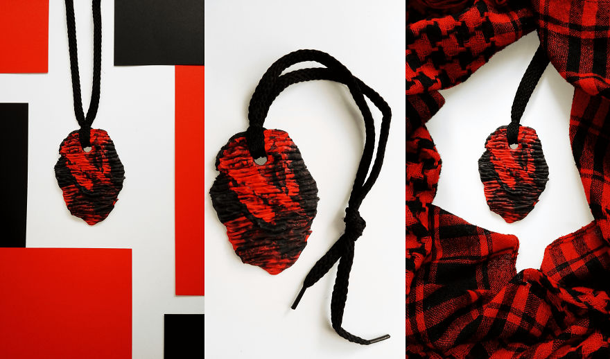 I Used Two Colors Of Clay And Shoelaces To Create Marble Pendants! I Used Two Colors Of Clay And Shoelaces To Create Marble Pendants!