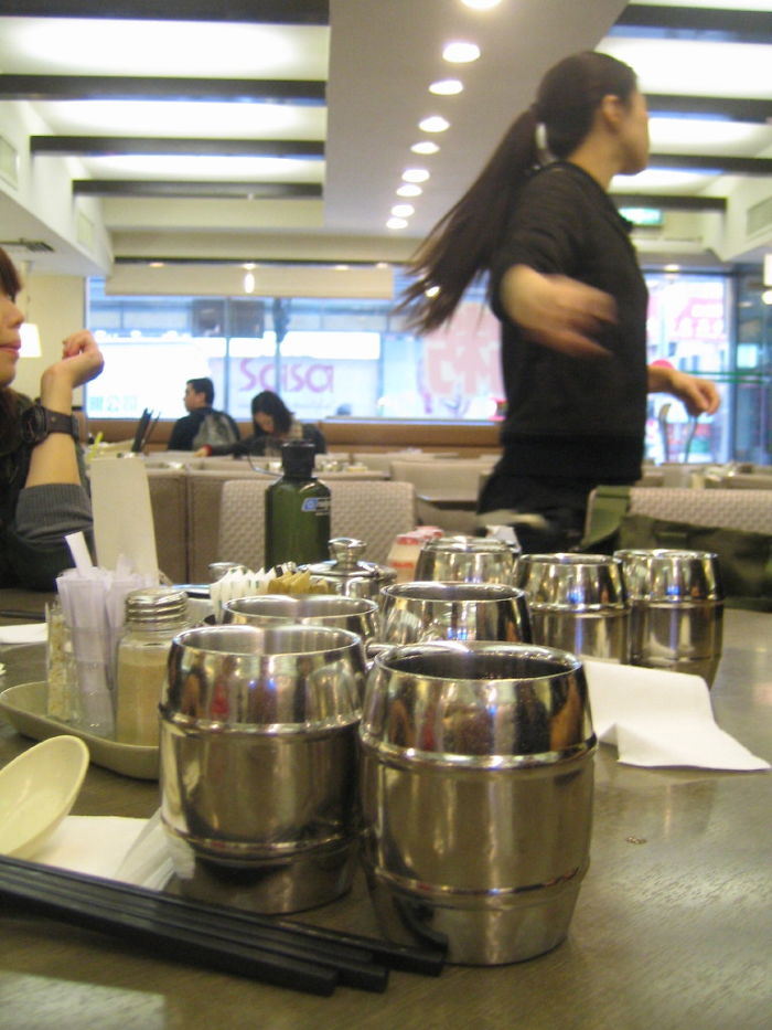 'Guys. She Quit After One Shift': Person From An Office Job Tries Working In A Food Service Job, Gets A Reality Check