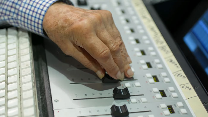 102-Year-Old And 88-Year-Old Release Their First Album For Seniors But Young People Are Loving It Too