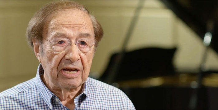 102-Year-Old And 88-Year-Old Release Their First Album For Seniors But Young People Are Loving It Too 102-Year-Old And 88-Year-Old Release Their First Album For Seniors But Young People Are Loving It Too