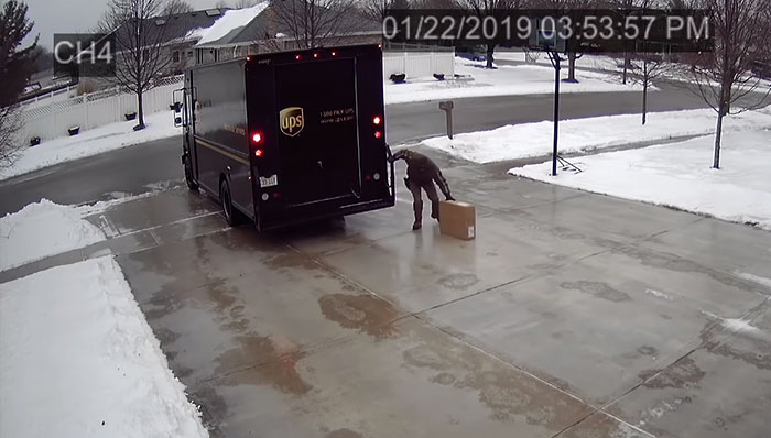 A Security Cam Captures This UPS Delivery Guy Being A Hero And Doing His Best To Deliver What He Has To A Security Cam Captures This UPS Delivery Guy Being A Hero And Doing His Best To Deliver What He Has To