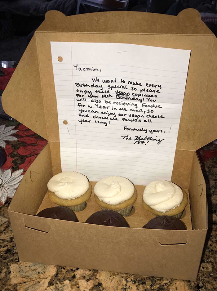 Vegans Share The Most Pathetic Desserts Restaurants Served Them On Their Birthdays Vegans Share The Most Pathetic Desserts Restaurants Served Them On Their Birthdays