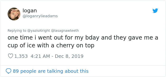 Vegans Share The Most Pathetic Desserts Restaurants Served Them On Their Birthdays Vegans Share The Most Pathetic Desserts Restaurants Served Them On Their Birthdays