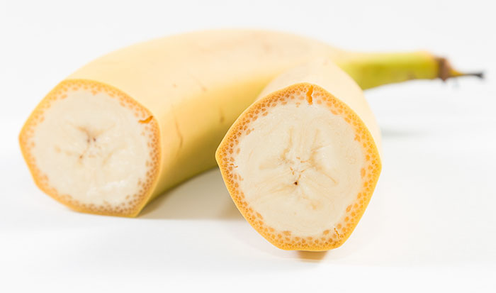 Here Are 8 Pictures Of Fruit And Vegetables Before They Were Domesticated By Humans And After