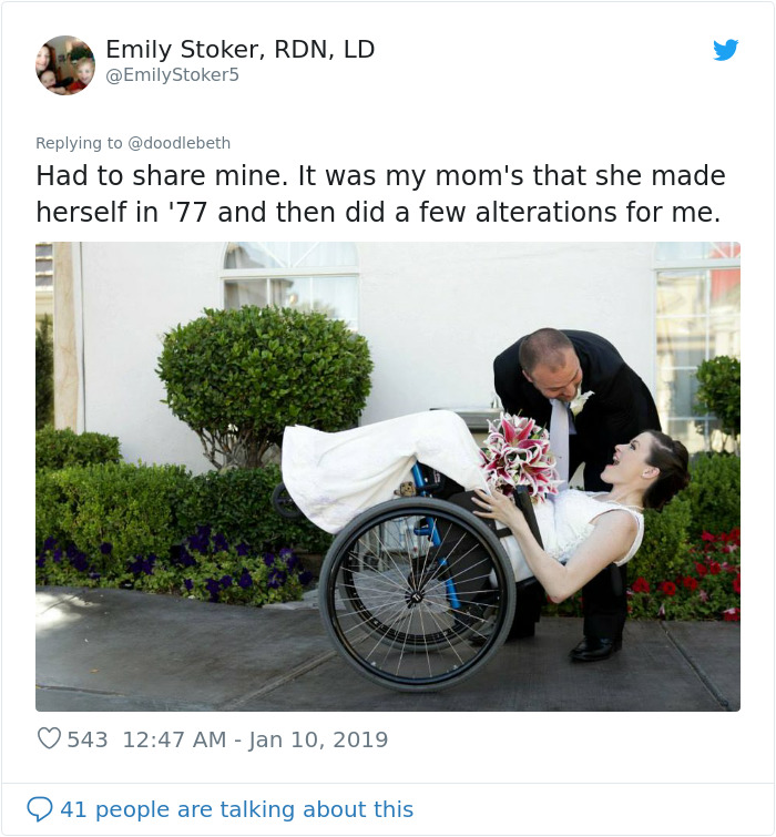 Bridal Shop Goes Viral For Putting Up A Wheelchair-Bound Mannequin Bridal Shop Goes Viral For Putting Up A Wheelchair-Bound Mannequin