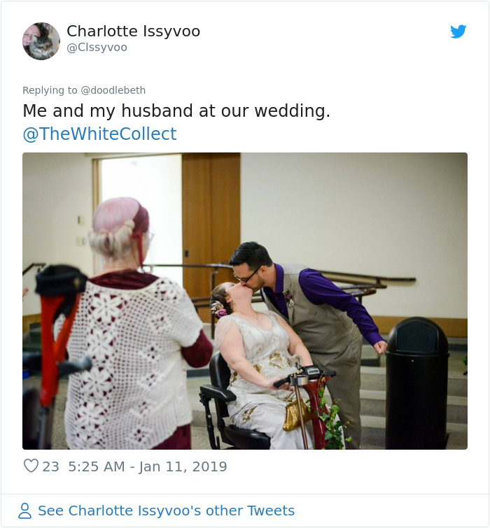Bridal Shop Goes Viral For Putting Up A Wheelchair-Bound Mannequin Bridal Shop Goes Viral For Putting Up A Wheelchair-Bound Mannequin