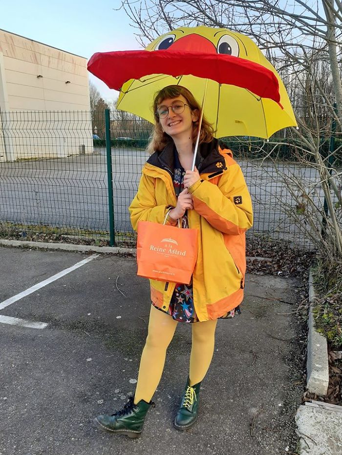 I Found This Glorious Duck Umbrella For 3€ In My Local Charity Shop Near Paris In France!