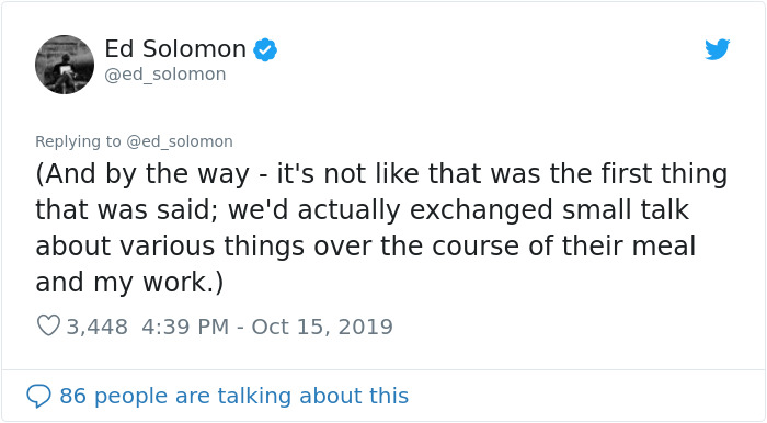 Women Tell Man Not To Mansplain "Men In Black" To Them, Turns Out He's The Writer Women Tell Man Not To Mansplain "Men In Black" To Them, Turns Out He's The Writer