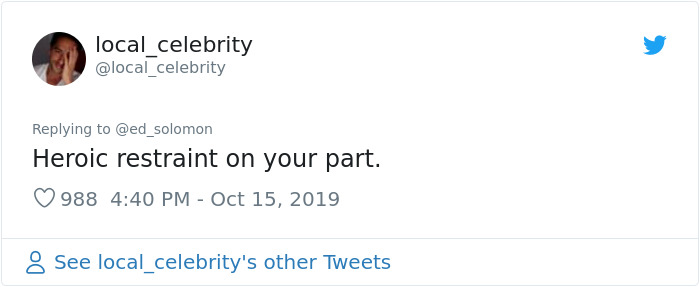Women Tell Man Not To Mansplain "Men In Black" To Them, Turns Out He's The Writer Women Tell Man Not To Mansplain "Men In Black" To Them, Turns Out He's The Writer