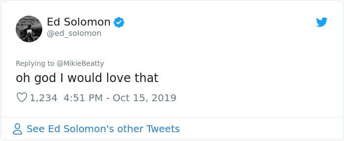 Women Tell Man Not To Mansplain "Men In Black" To Them, Turns Out He's The Writer