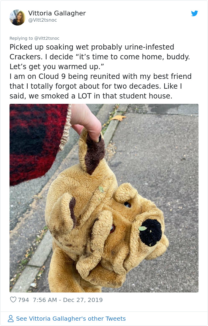 Woman Takes Home Filthy Toy She Found On The Street Thinking It's Hers From 18 Years Ago, Realizes She Made A Mistake