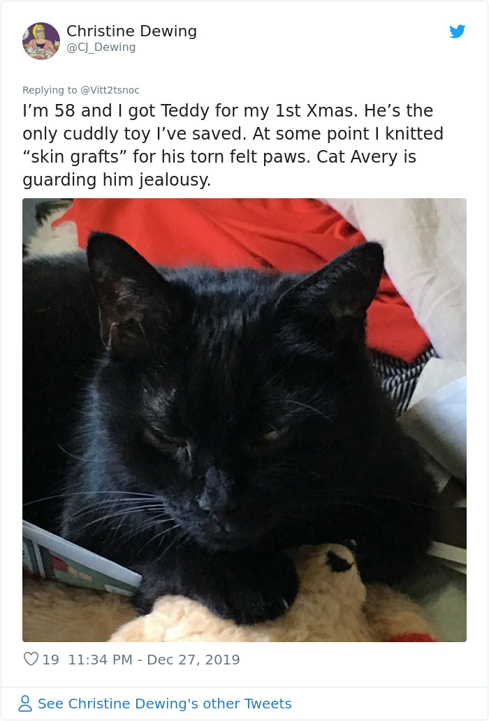 Woman Takes Home Filthy Toy She Found On The Street Thinking It's Hers From 18 Years Ago, Realizes She Made A Mistake Woman Takes Home Filthy Toy She Found On The Street Thinking It's Hers From 18 Years Ago, Realizes She Made A Mistake