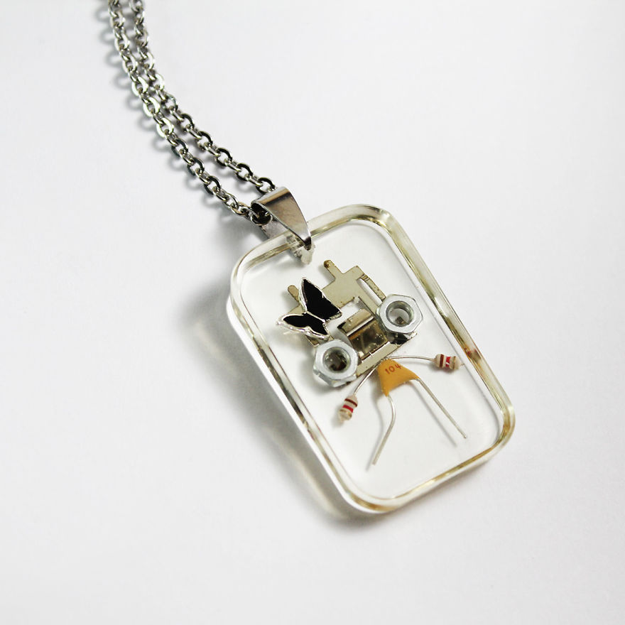 I Turned Electronic Components Into Adoptable Tiny Robots