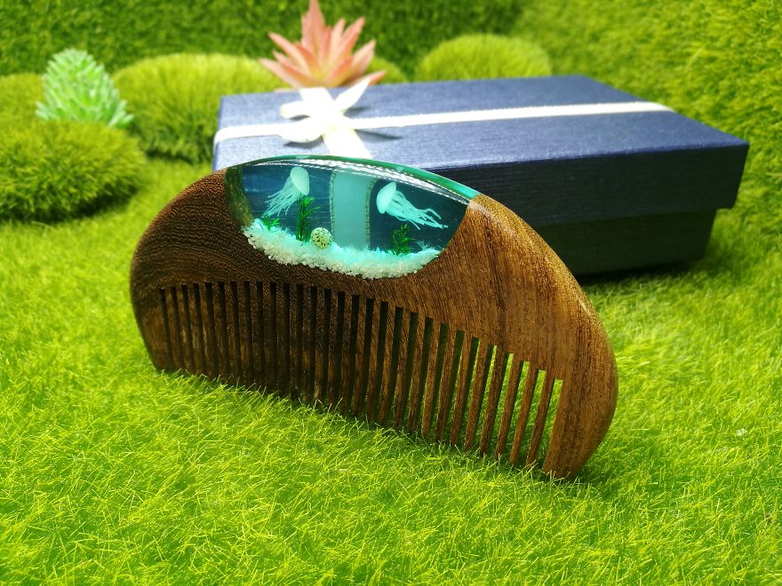 I Created This Jellyfish Comb Using Resin And Wood I Created This Jellyfish Comb Using Resin And Wood