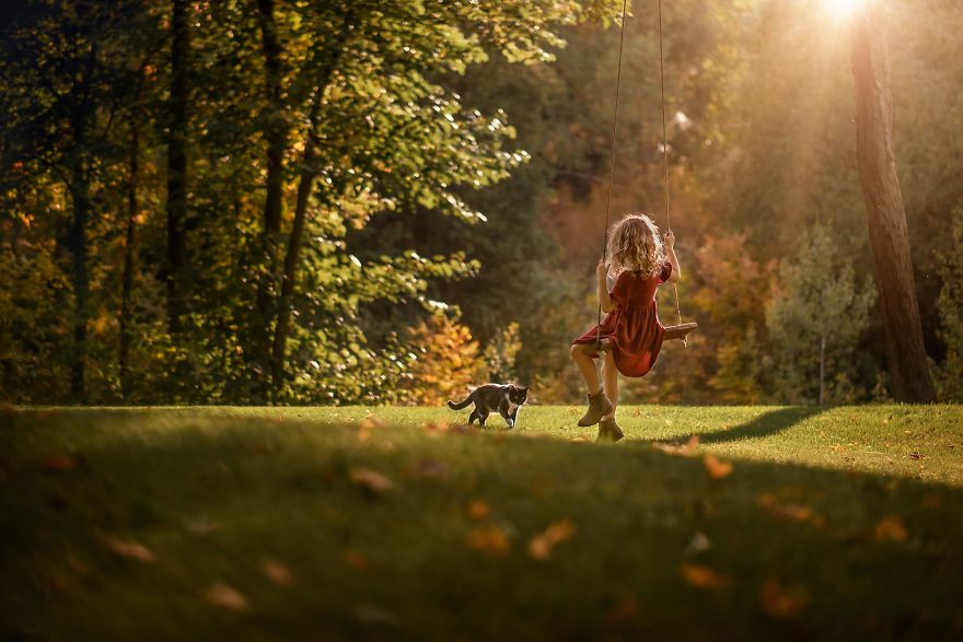 I've Photographed My Daughter On The Same Tree Swing For 3 Years, Here Are Some Of My Favorites