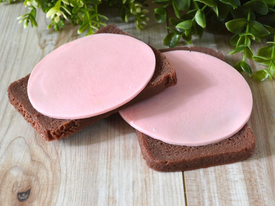 Russian Master Creates Soap Which Look Like Real Food And Drinks