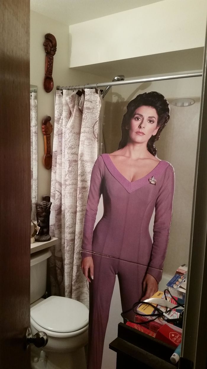 A Few Months Ago My Fiancée Scared Me With A Cut Out Of Austin Powers, Time For A Little Payback