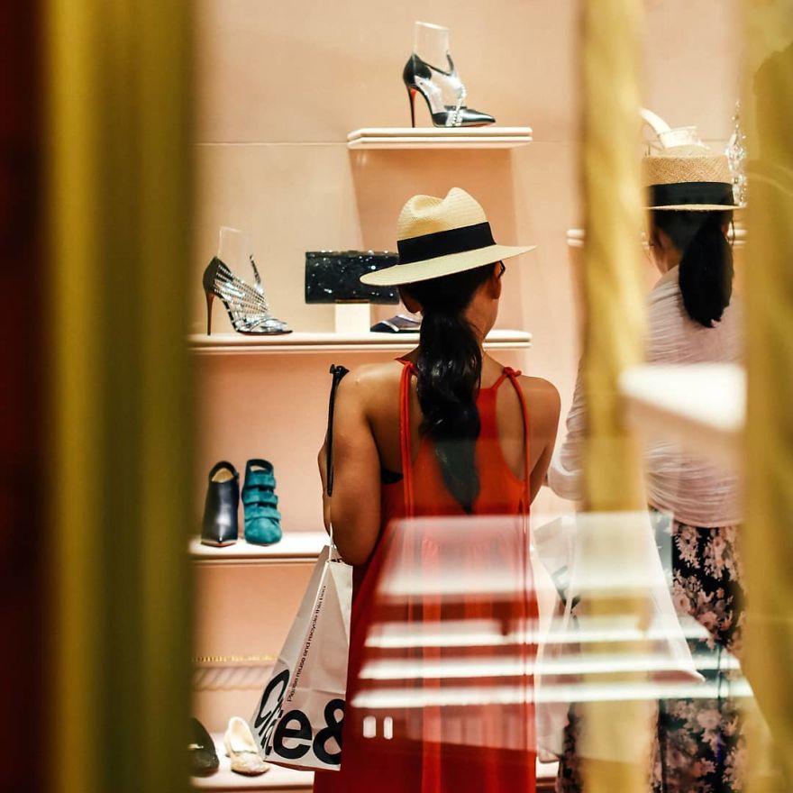 I Try To Prove That An Expensive Camera Doesn't Matter By Photographing With One Of The Most Underrated And Cheap Cameras