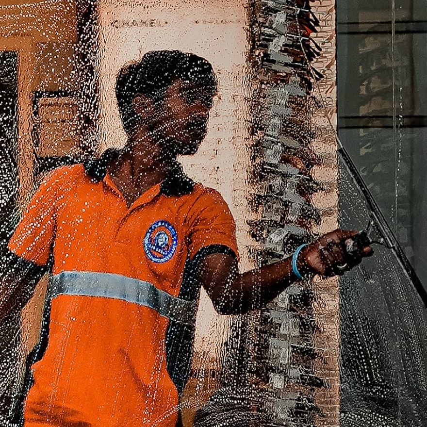 I Try To Prove That An Expensive Camera Doesn't Matter By Photographing With One Of The Most Underrated And Cheap Cameras