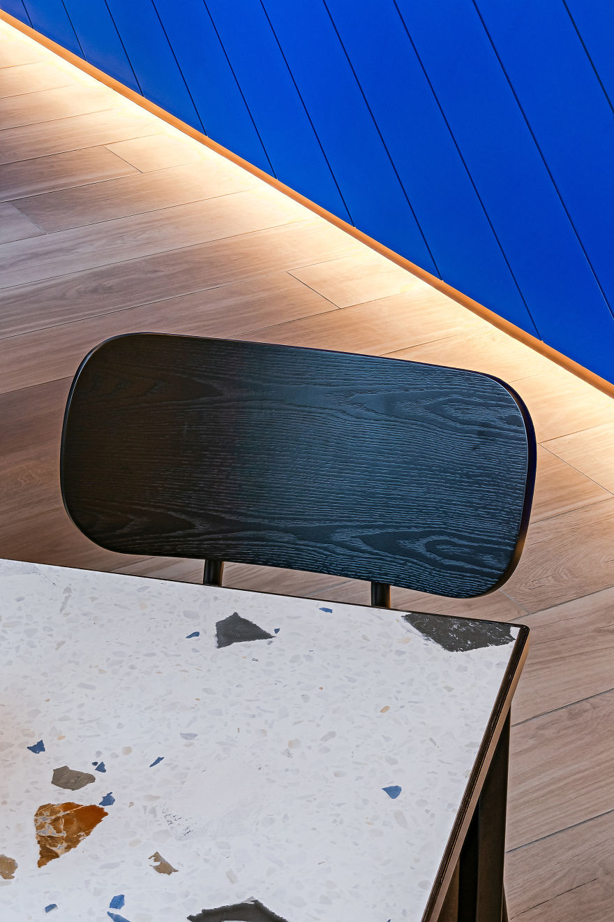 Bauhaus Inspired Interior In Vilnius