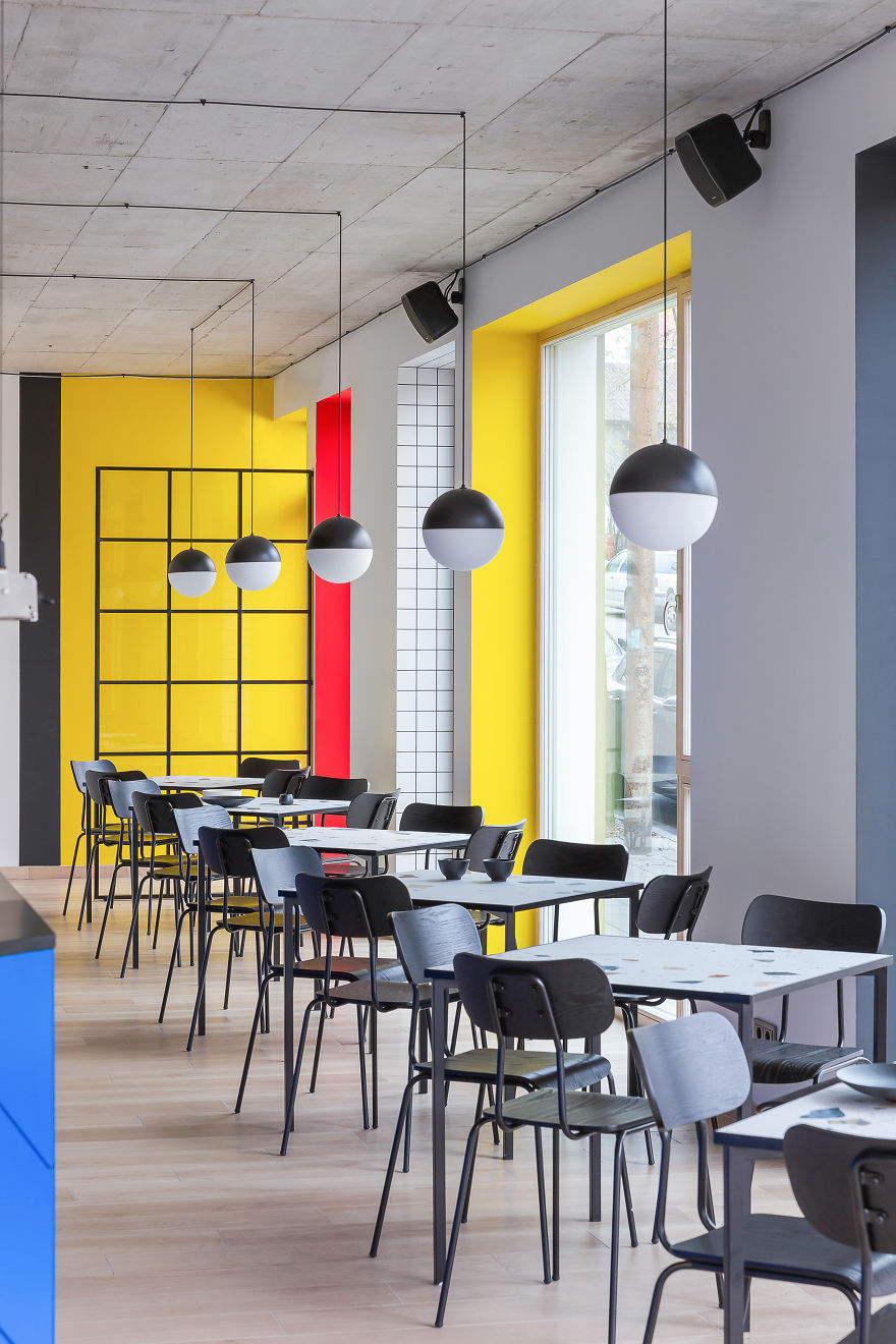 Bauhaus Inspired Interior In Vilnius