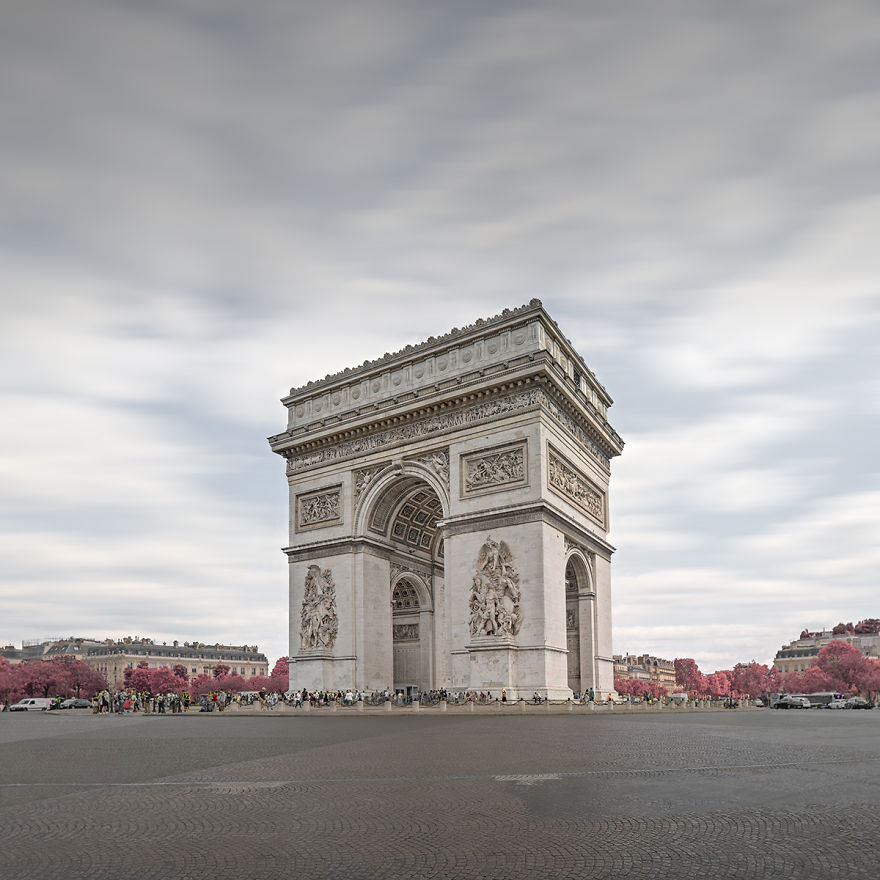 I Took Photographs Of Landmarks In Paris And They Look Like They Belong On A Different Planet (9 Pics) I Took Photographs Of Landmarks In Paris And They Look Like They Belong On A Different Planet (9 Pics)