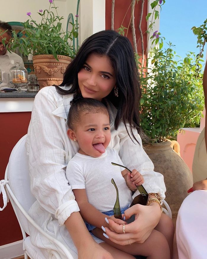 Kylie Jenner Reportedly Donated $1,000,000