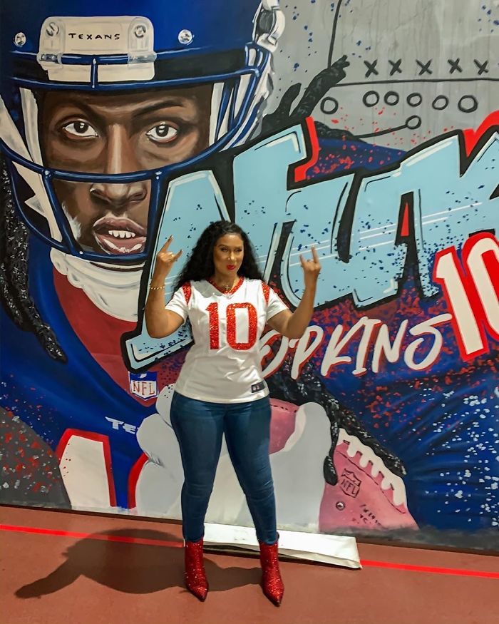After DeAndre Hopkins' Tradition To Give His Blind Mother A Touchdown Ball Went Viral, His Family Shared A Tragic Life Story