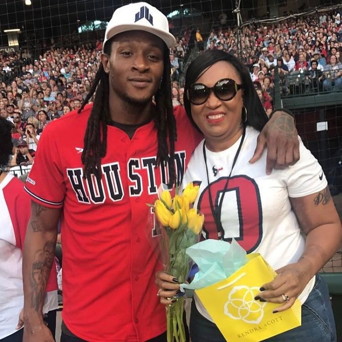 After DeAndre Hopkins' Tradition To Give His Blind Mother A Touchdown Ball Went Viral, His Family Shared A Tragic Life Story After DeAndre Hopkins' Tradition To Give His Blind Mother A Touchdown Ball Went Viral, His Family Shared A Tragic Life Story