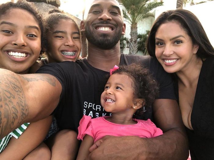 17 Heartbreaking Photos Of Kobe Bryant And His 13-Year-Old Daughter, Gigi 17 Heartbreaking Photos Of Kobe Bryant And His 13-Year-Old Daughter, Gigi