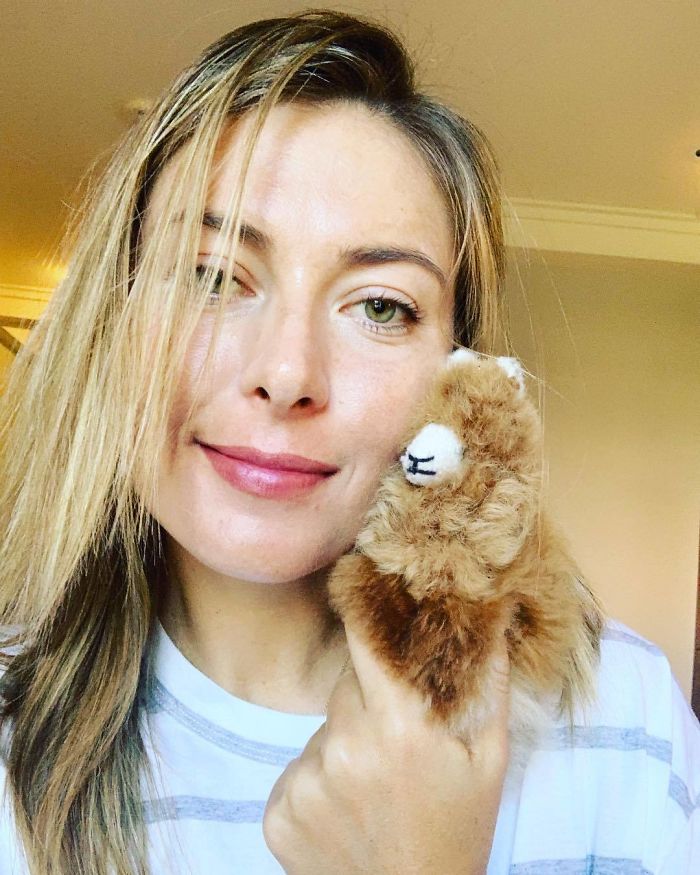 Maria Sharapova Pledged $17,400