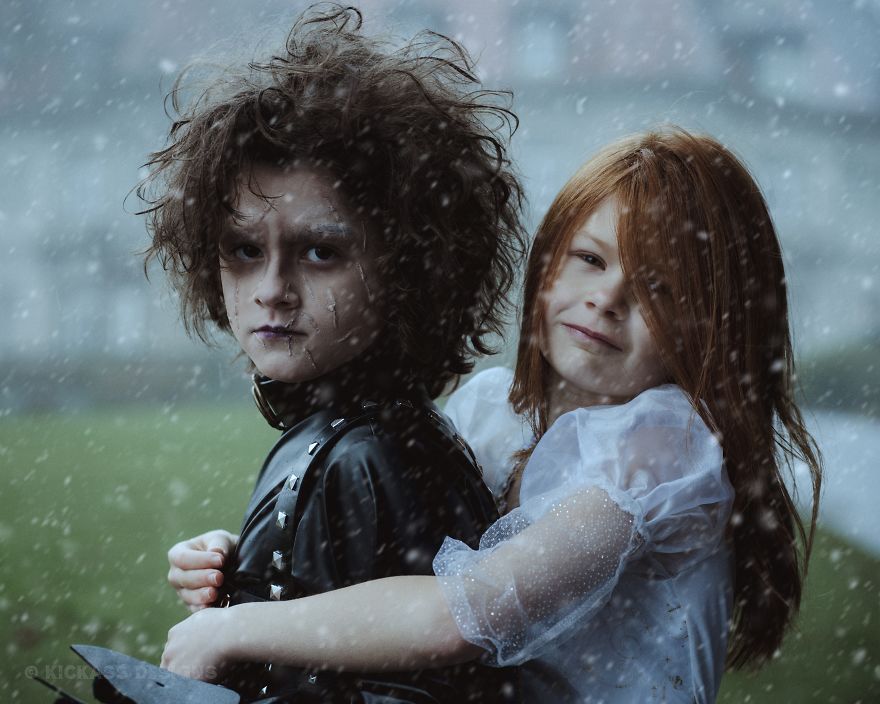 These Kids Dressed Up As Edward Scissorhands And Kim Will Give You Life.