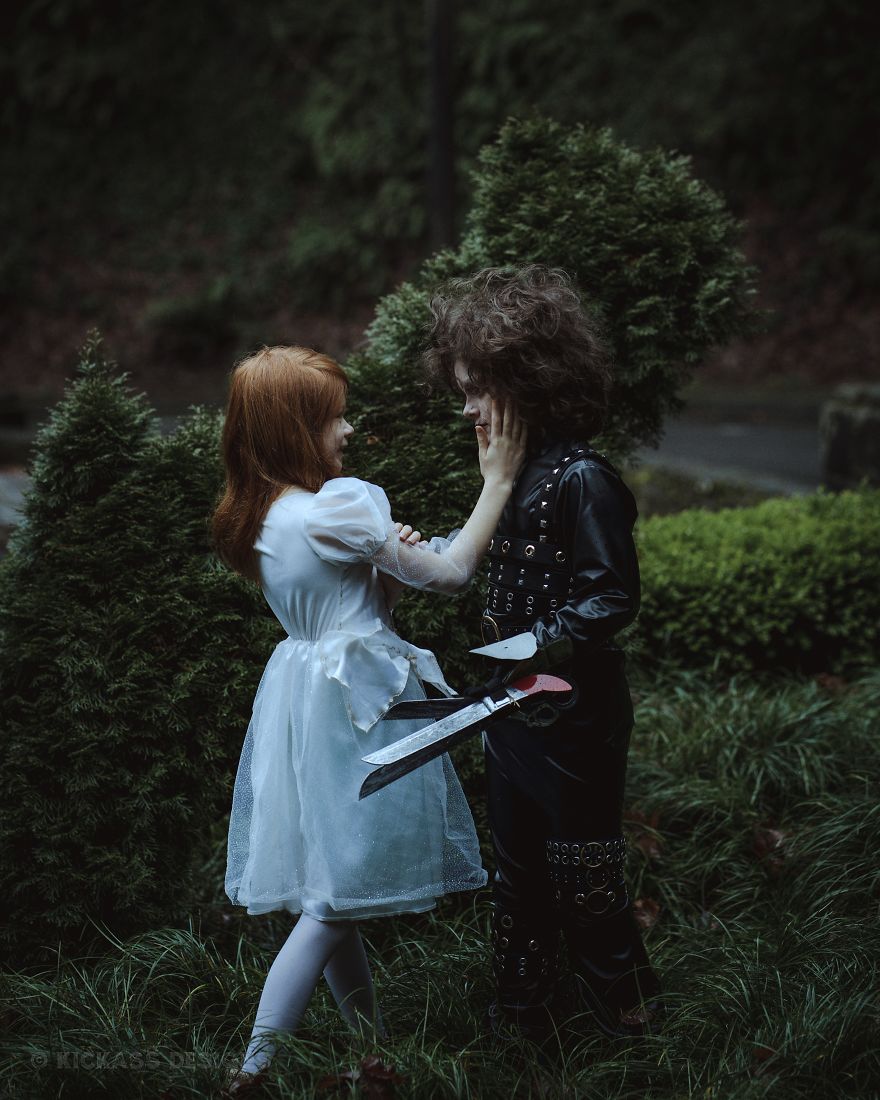 These Kids Dressed Up As Edward Scissorhands And Kim Will Give You Life. These Kids Dressed Up As Edward Scissorhands And Kim Will Give You Life.