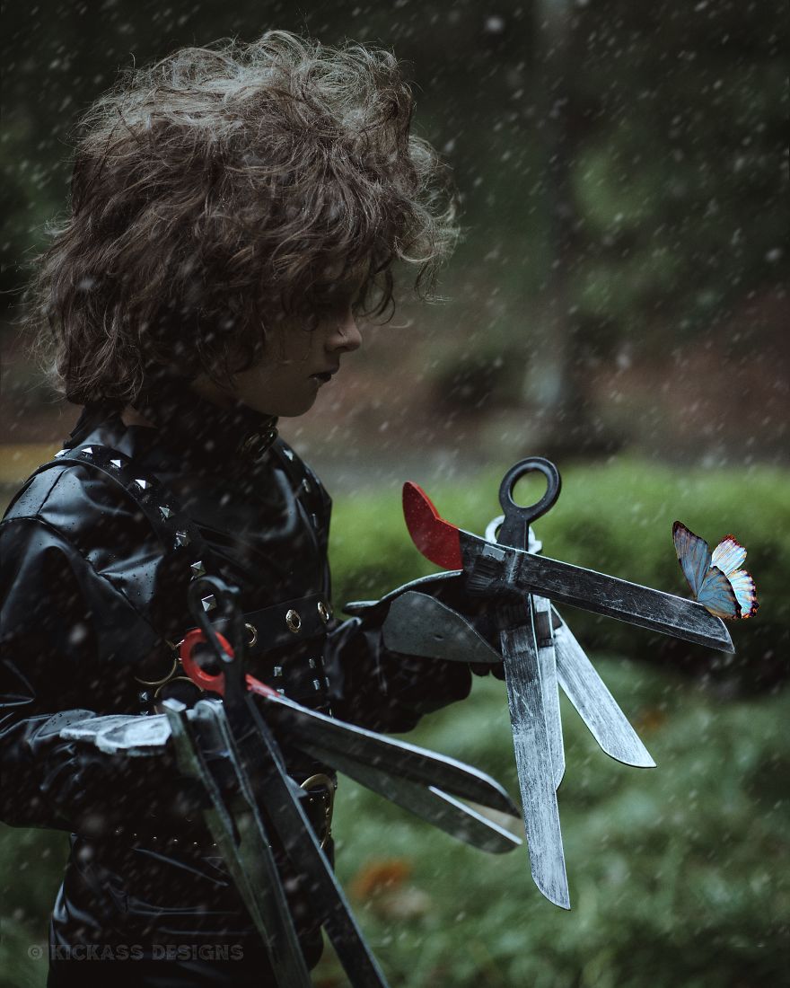 These Kids Dressed Up As Edward Scissorhands And Kim Will Give You Life. These Kids Dressed Up As Edward Scissorhands And Kim Will Give You Life.