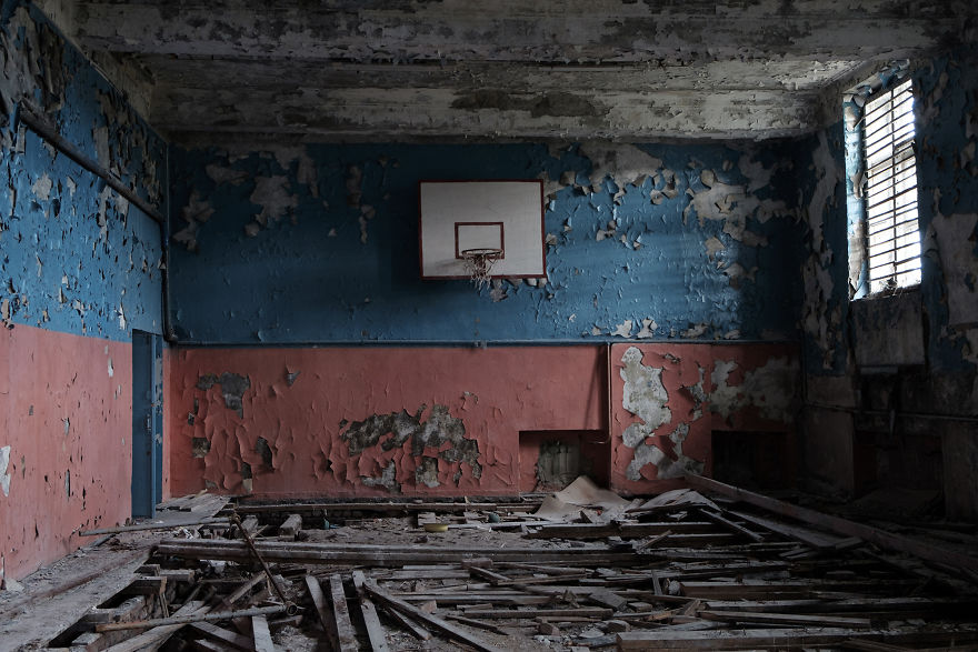Abandoned Belongings In The Deserted Teriberka Village