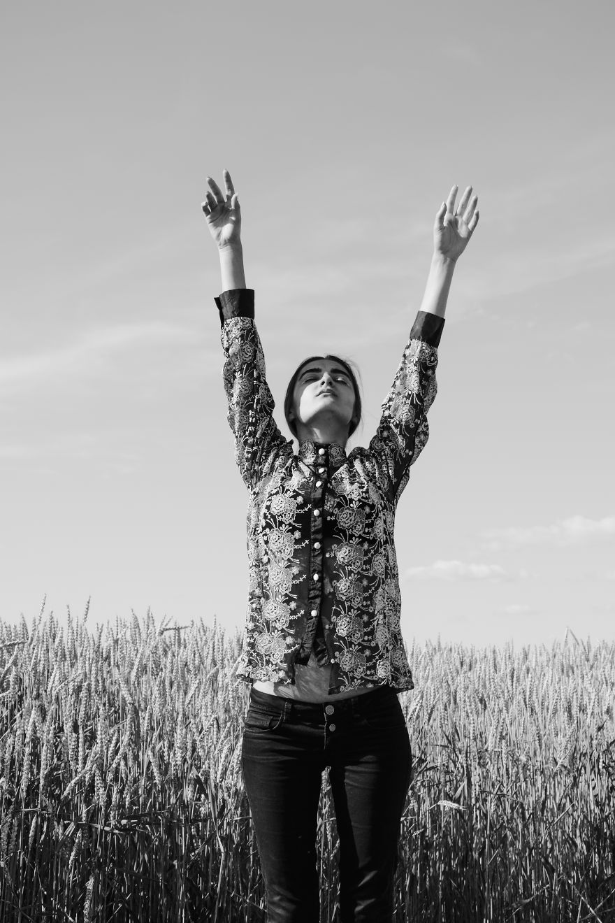 My Photography Captures The Art Of Slow-Life Full Of Deep And Emotional Connections You Miss When You Live In A Hurry