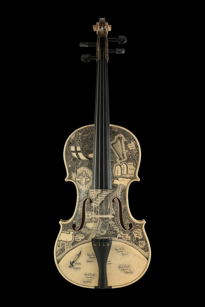 I Spent Over 4 Years Illustrating Dante's Inferno On Musical Instruments And Here's How It Looks On Violins I Spent Over 4 Years Illustrating Dante's Inferno On Musical Instruments And Here's How It Looks On Violins