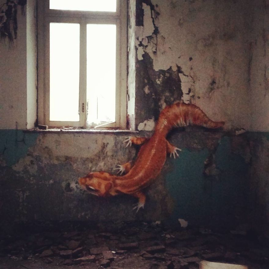 This Street Performer Beautifies The Walls And Empty Spaces Of His City With His Stunning 3D Art.