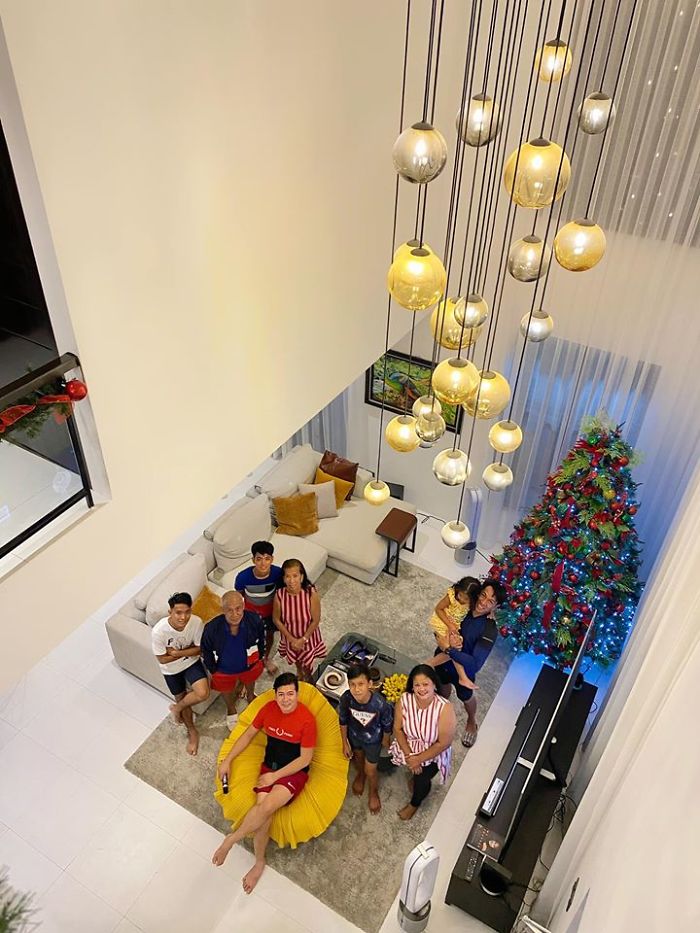 Adopted Son Repays The Poor Couple Who Took Him In As A Kid By Giving Them Their Dream Life, Goes Viral Adopted Son Repays The Poor Couple Who Took Him In As A Kid By Giving Them Their Dream Life, Goes Viral