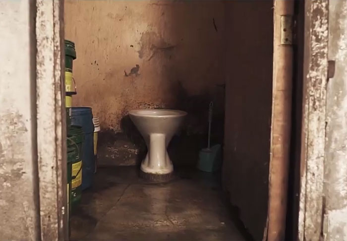 Adopted Son Repays The Poor Couple Who Took Him In As A Kid By Giving Them Their Dream Life, Goes Viral Adopted Son Repays The Poor Couple Who Took Him In As A Kid By Giving Them Their Dream Life, Goes Viral