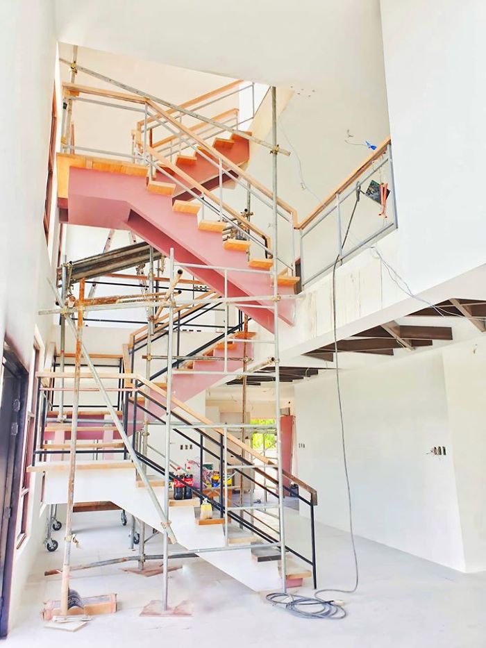 Adopted Son Repays The Poor Couple Who Took Him In As A Kid By Giving Them Their Dream Life, Goes Viral Adopted Son Repays The Poor Couple Who Took Him In As A Kid By Giving Them Their Dream Life, Goes Viral