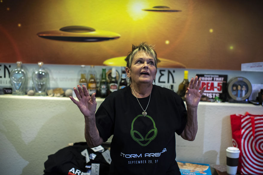 A Worker At The Alien Research Center