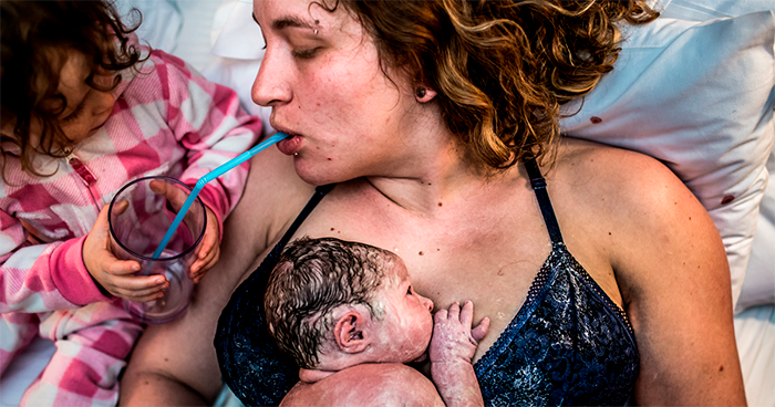 These 16 Award-Winning Photos Capture What It’s Really Like To Give Birth